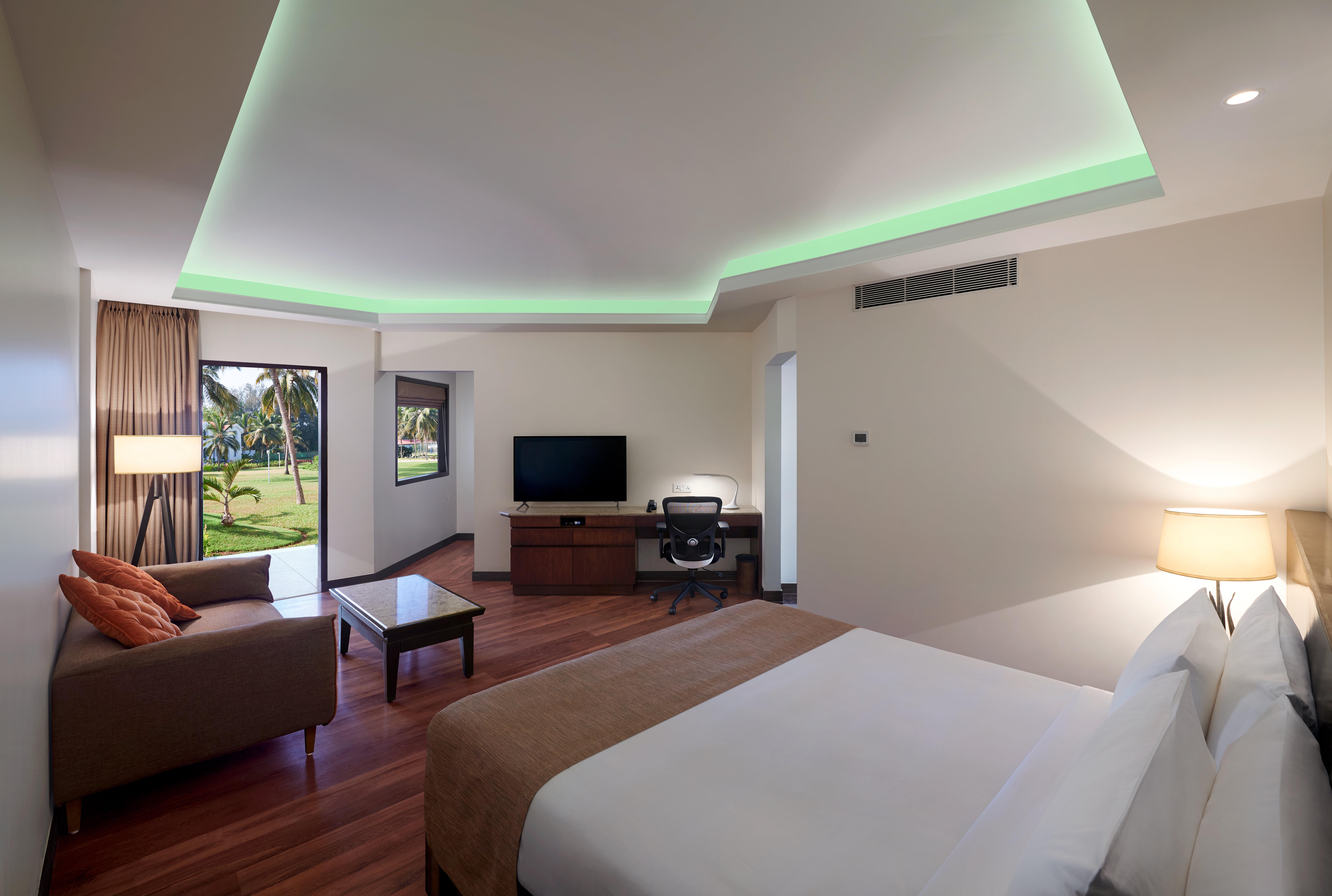 Holiday Inn Resort Goa By Ihg Cavelossim Exterior photo