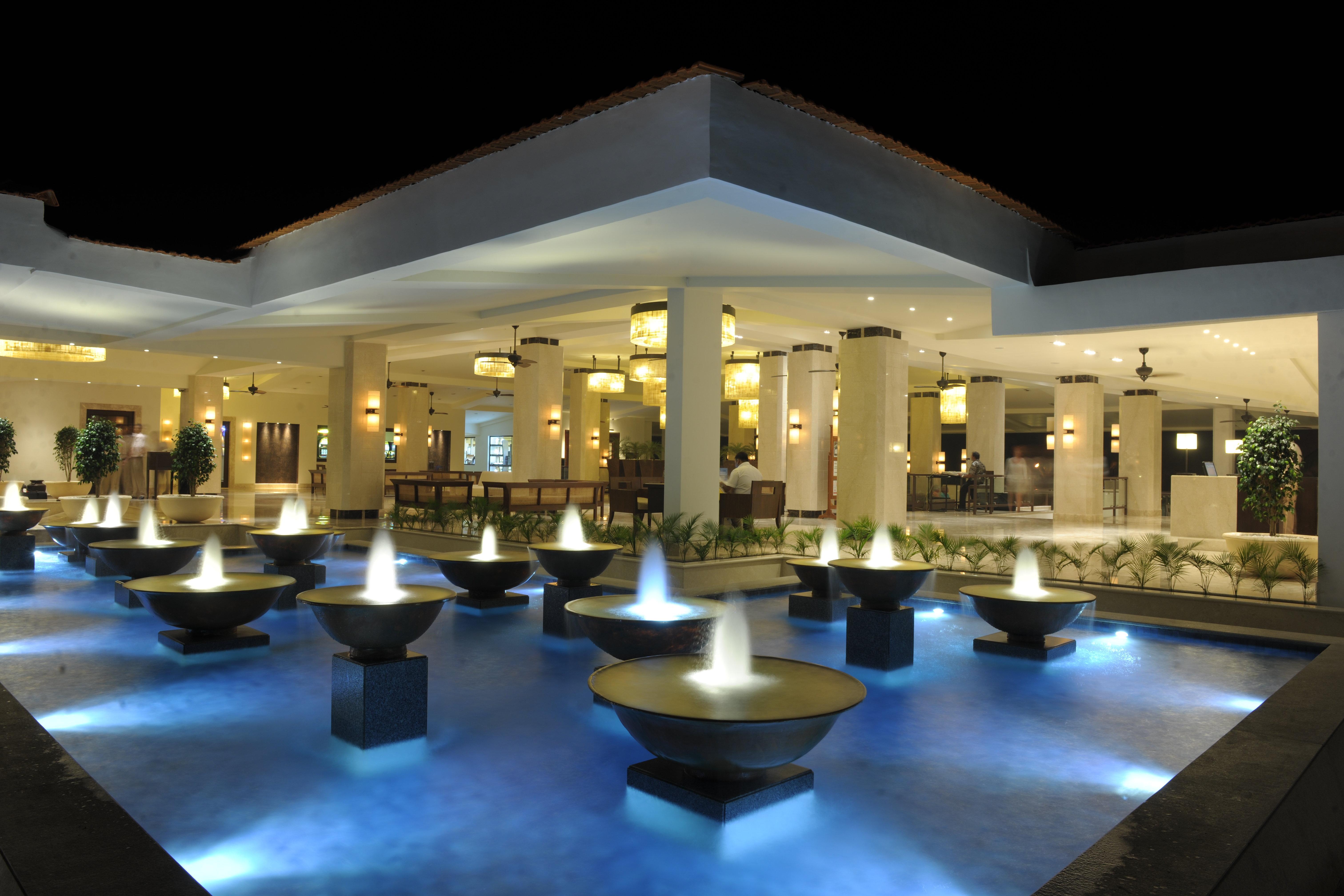 Holiday Inn Resort Goa By Ihg Cavelossim Exterior photo