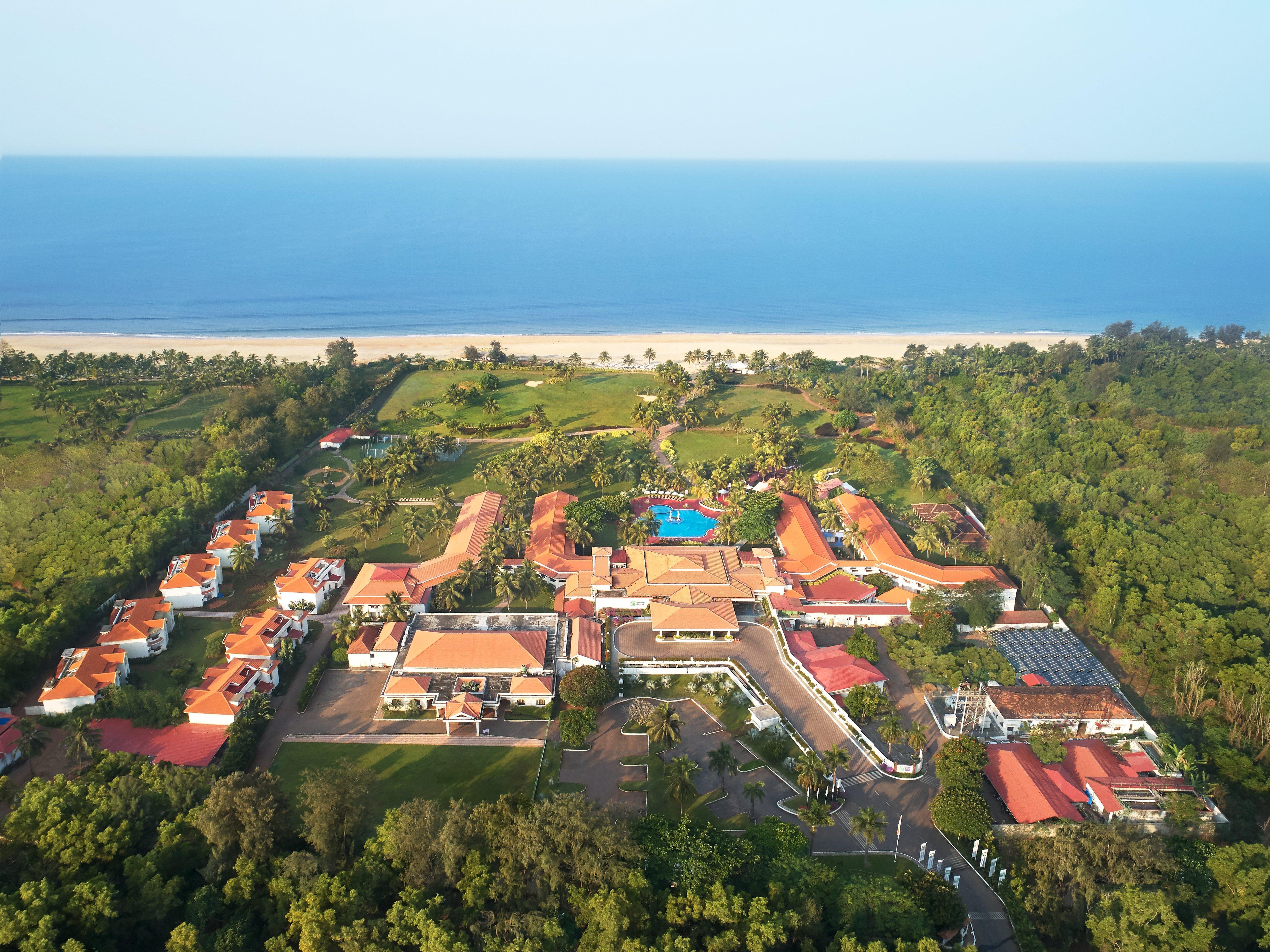 Holiday Inn Resort Goa By Ihg Cavelossim Exterior photo