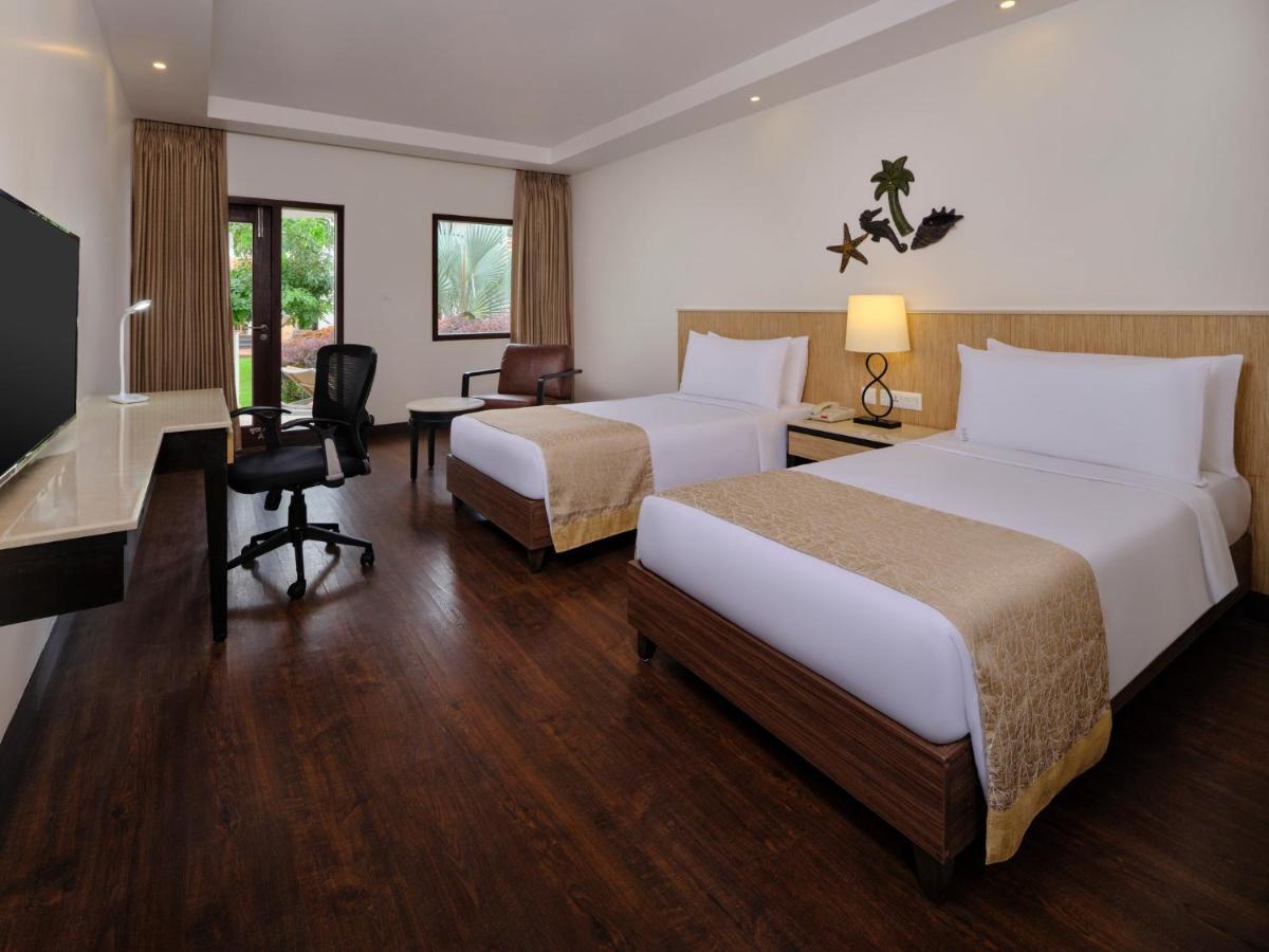 Holiday Inn Resort Goa By Ihg Cavelossim Exterior photo